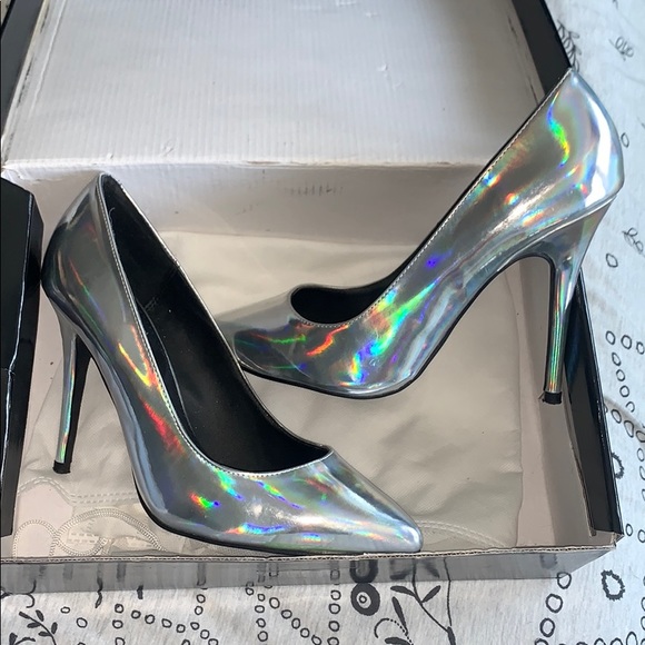 holographic pumps